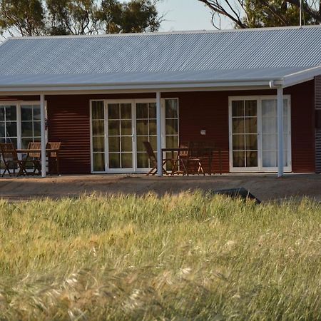 Mary'S Farm Cottages Kukerin 외부 사진