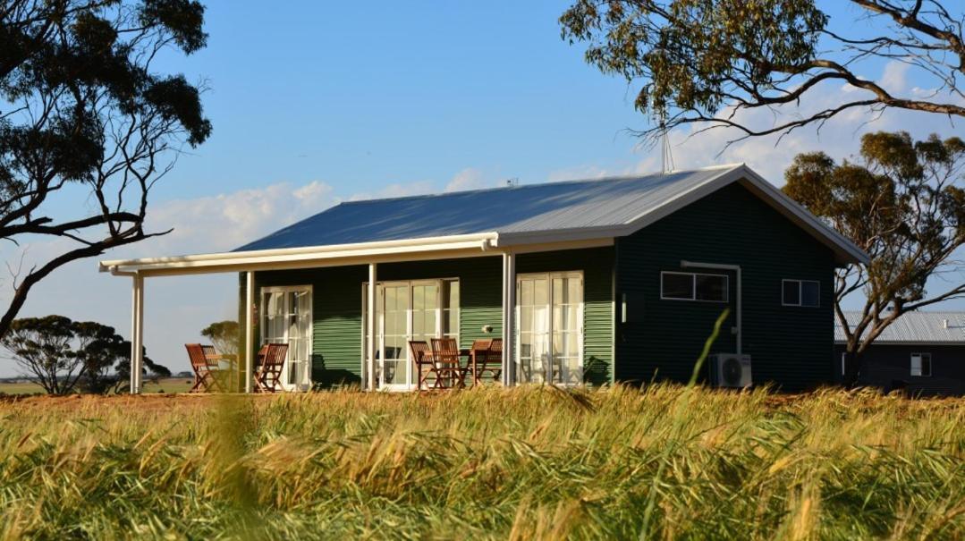Mary'S Farm Cottages Kukerin 외부 사진
